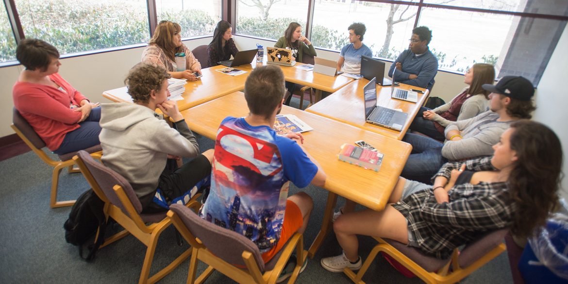 Photo: Hesston College Horizon student newspaper staff meeting.