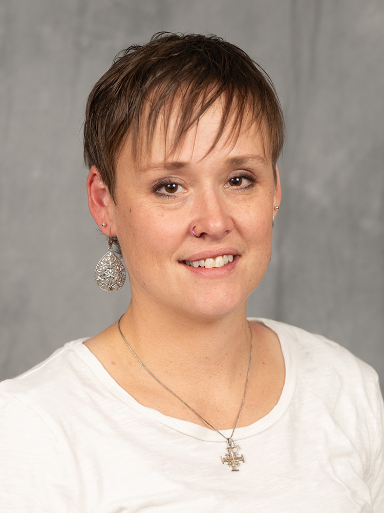 Jessica Schrock-Ringenberg headshot.