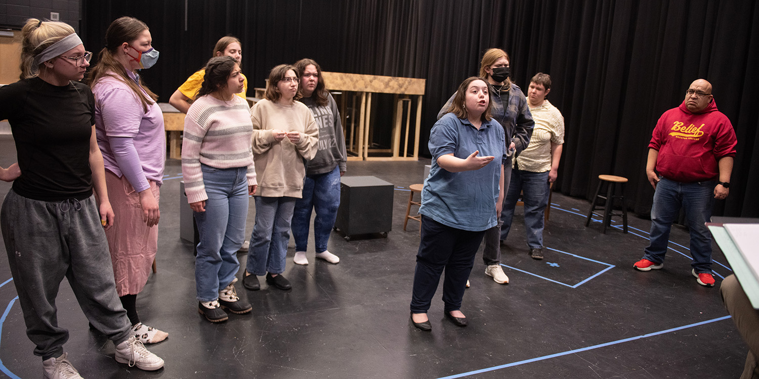 urinetown-promo-8639-feature.jpg
